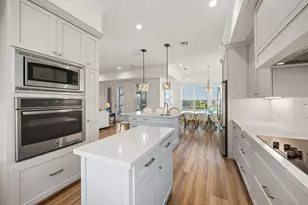 25711 Spotted Sandpiper Dr, Galveston, TX 77554 - Photo 16