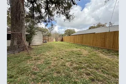 403 Oak Drive, Lake Jackson, TX 77566 - Photo 26