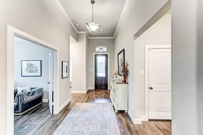 404 Summit Ridge Court, Willis, TX 77318 - Photo 6