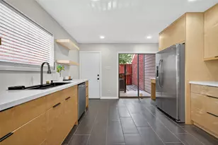 7447 Cambridge St, Houston, TX 77054 - Photo 24