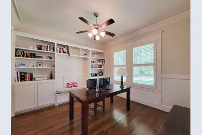 2028 Columbia Street, Houston, TX 77008 - Photo 6