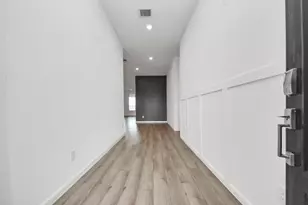 4707 Stoney Ter Trl, Baytown, TX 77521 - Photo 4