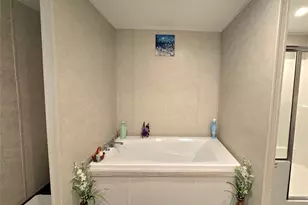 223 Co Rd 2167B, Cleveland, TX 77327 - Photo 24