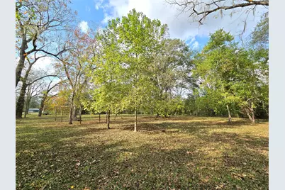 223 County Road 2167B, Cleveland, TX 77327 - Photo 44
