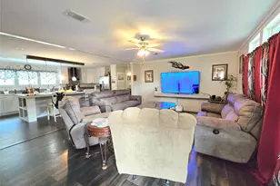 223 Co Rd 2167B, Cleveland, TX 77327 - Photo 14