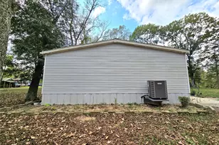 223 Co Rd 2167B, Cleveland, TX 77327 - Photo 8
