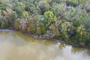 223 Co Rd 2167B, Cleveland, TX 77327 - Photo 2