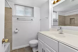 6322 King Post Dr, Houston, TX 77088 - Photo 22