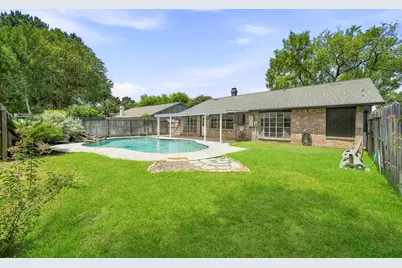 13539 Brook Hollow Drive, Sugar Land, TX 77498 - Photo 36