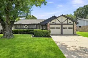 13539 Brook Hollow Dr, Sugar Land, TX 77498 - Photo 42