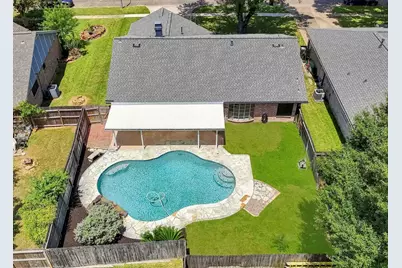 13539 Brook Hollow Drive, Sugar Land, TX 77498 - Photo 34