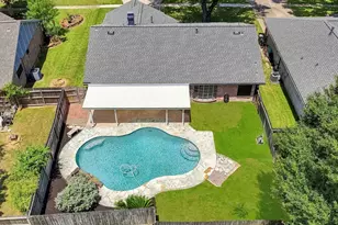 13539 Brook Hollow Dr, Sugar Land, TX 77498 - Photo 34