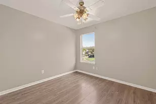 8614 Black Cliff Ln, Houston, TX 77075 - Photo 12