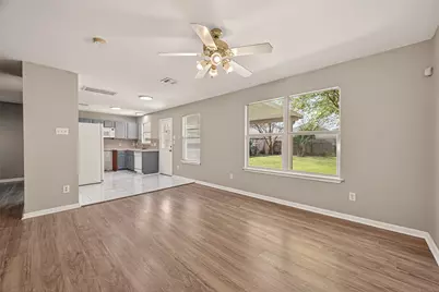 8614 Black Cliff Lane, Houston, TX 77075 - Photo 8