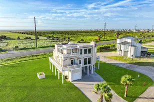 19131 Kahala Dr, Galveston, TX 77554 - Photo 6