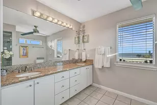 19131 Kahala Dr, Galveston, TX 77554 - Photo 36