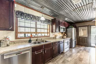 53 Lynell Dr, Huntsville, TX 77320 - Photo 10