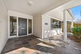 5426 Wigton Dr, Houston, TX 77096 - Photo 2