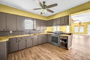 7223 Highland Rd, Santa Fe, TX 77517 - Photo 6