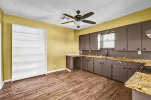 7223 Highland Rd, Santa Fe, TX 77517 - Photo 8