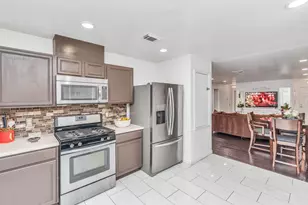 7327 Enchanted Creek Dr, Cypress, TX 77433 - Photo 16