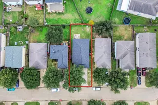 7327 Enchanted Creek Dr, Cypress, TX 77433 - Photo 2