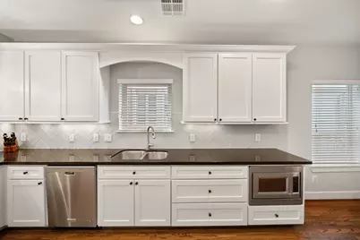 1228 Herkimer Street, Houston, TX 77008 - Photo 14