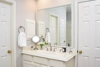 6526 Adobe Trails Drive, Sugar Land, TX 77479 - Photo 34