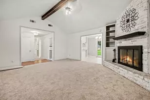 9942 Bayou Woods Dr, Baytown, TX 77521 - Photo 10