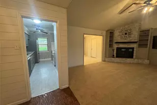 9942 Bayou Woods Dr, Baytown, TX 77521 - Photo 10