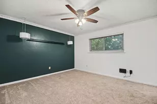 9942 Bayou Woods Dr, Baytown, TX 77521 - Photo 20