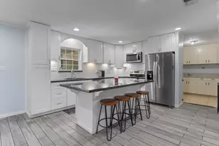 3921 Wickersham St, Bay City, TX 77414 - Photo 8