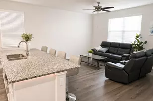 3910 Deledda Dr, Katy, TX 77493 - Photo 4