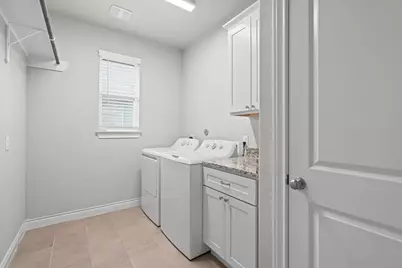 426 Hunters Crossing Drive, Sealy, TX 77474 - Photo 24