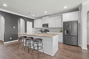 426 Hunters Xing Dr, Sealy, TX 77474 - Photo 6
