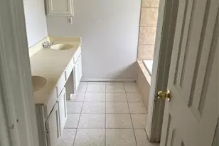 10510 Clear Cove Ln, Houston, TX 77041 - Photo 8