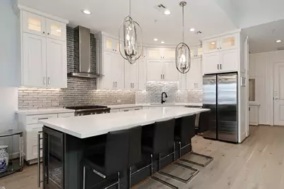 3 Waterway Court #5C, The Woodlands, TX 77380 - Photo 8