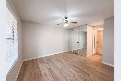 2750 Holly Hall Street #1409, Houston, TX 77054 - Photo 10