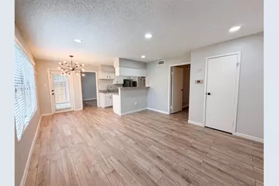 2750 Holly Hall Street #1409, Houston, TX 77054 - Photo 6