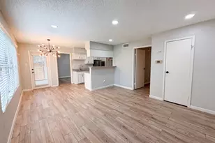 2750 Holly Hall St, Houston, TX 77054 - Photo 6