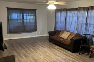 2616 Elm Ave, Bay City, TX 77414 - Photo 4