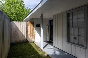 11106 Sagehill Dr, Houston, TX 77089 - Photo 2