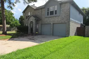 18822 Timber Way Dr, Humble, TX 77346 - Photo 2