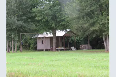 709 County Road 3554, Cleveland, TX 77327 - Photo 2