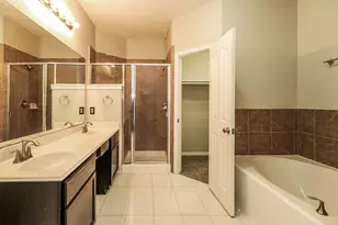 5107 Light Bluff Ct, Spring, TX 77373 - Photo 12