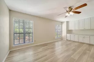 830 Island Meadow Ct, Houston, TX 77062 - Photo 30