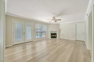 830 Island Meadow Ct, Houston, TX 77062 - Photo 8