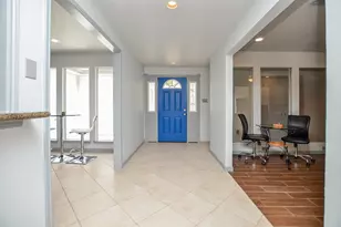 1702 Cherry Bend Dr, Houston, TX 77077 - Photo 6