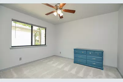 1702 Cherry Bend Drive, Houston, TX 77077 - Photo 22