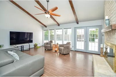 1702 Cherry Bend Drive, Houston, TX 77077 - Photo 12